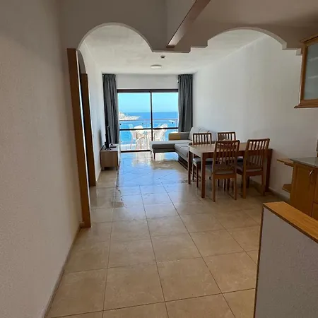Ocean View Su Eminencia Apartment